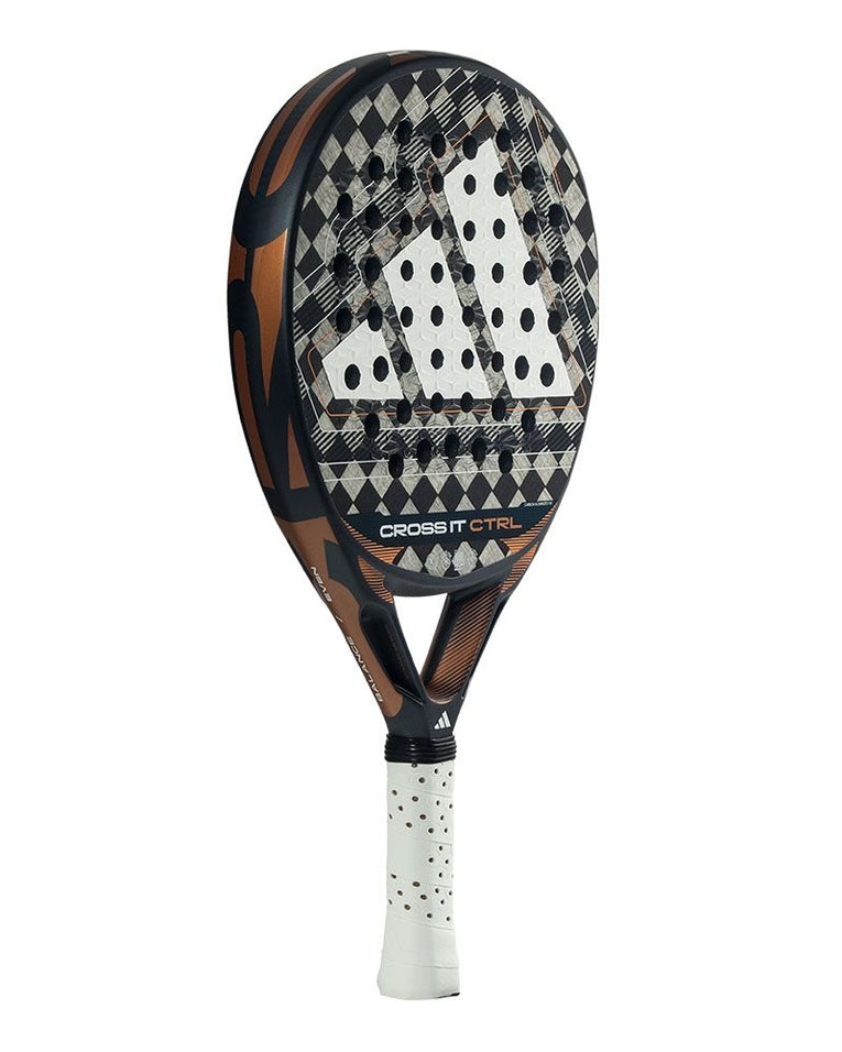 Adidas Cross It CTRL 2026 schuin vooraanzicht rechts padelracket