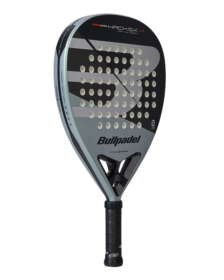 Bullpadel Hack Junior 2026 schuin vooraanzicht padelracket