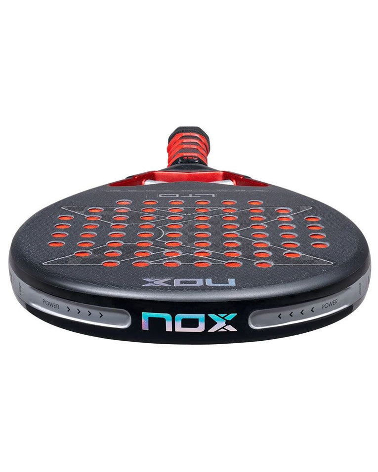 Profiel van het NOX AT10 Genius 12K LTD 2026 racket met frame en Weight Balance-systeem
