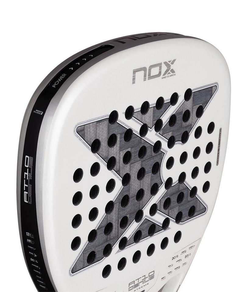 Nox AT10 Genius Attack 12K Alum XTREM 2026 schuin vooraanzicht padelracket