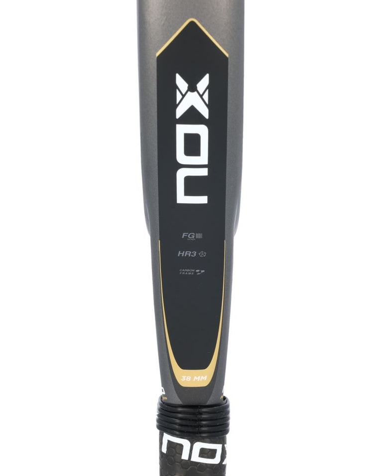 Detail van de zijkant van het frame van de Nox ML10 Pro Cup Coorp