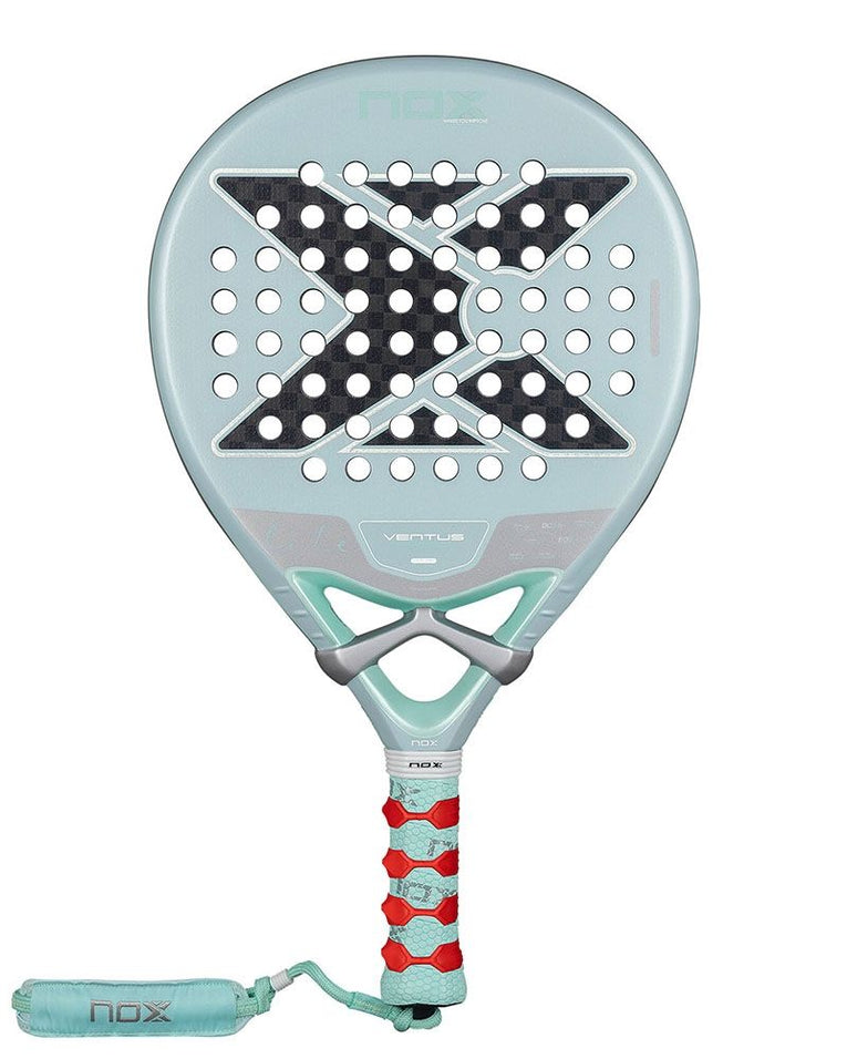 Nox Ventus Hybrid 12K Lite 2026 front met overgrip padelracket
