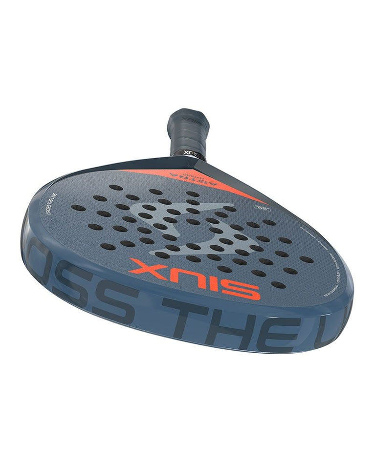 Bovenaanzicht van de Siux Astra Hybrid padelracketkop
