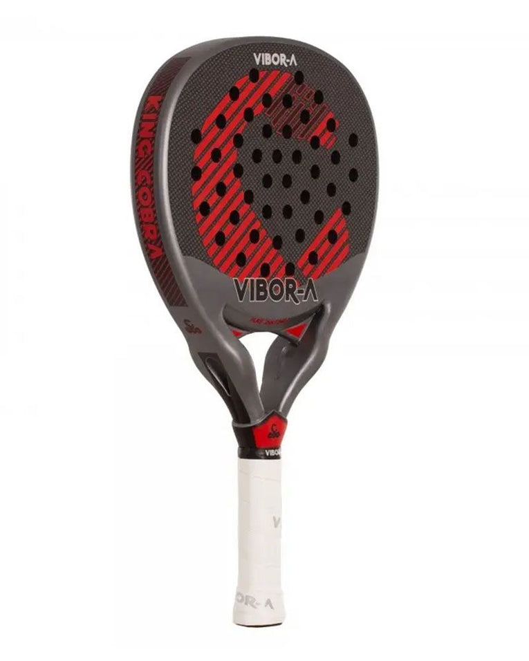 Vibor-A King Cobra Technic 2026 schuin vooraanzicht links padelracket