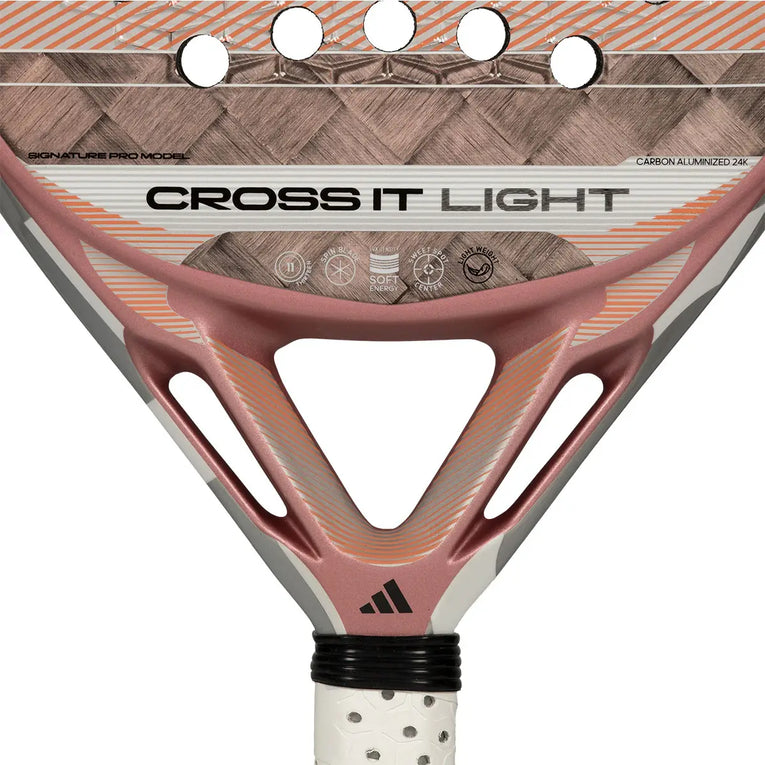 Detail van brug en frame van de Adidas Cross It Light 2026