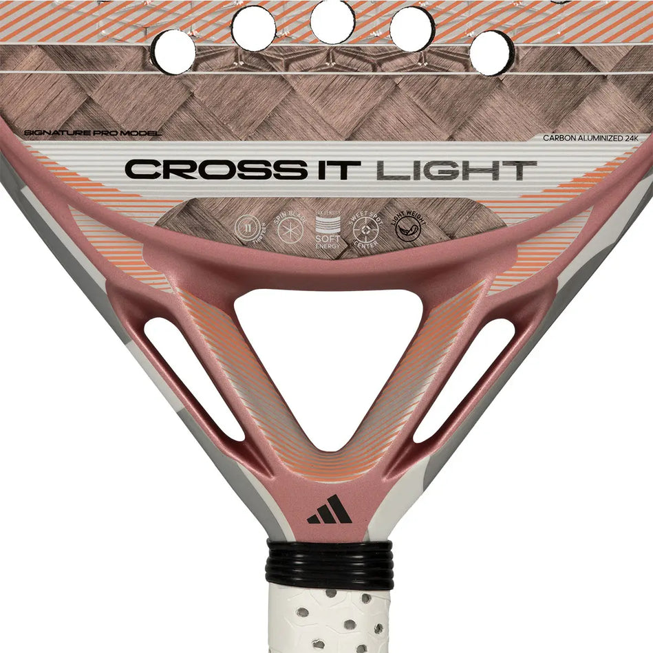 Detail van brug en frame van de Adidas Cross It Light 2026