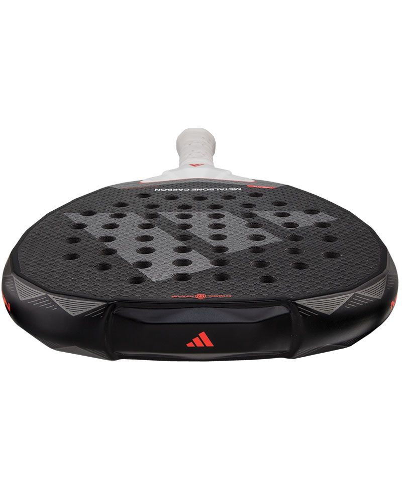 Adidas Metalbone Carbon 3.4 2025 padelracket bovenaanzicht met Carbon 6K racketblad