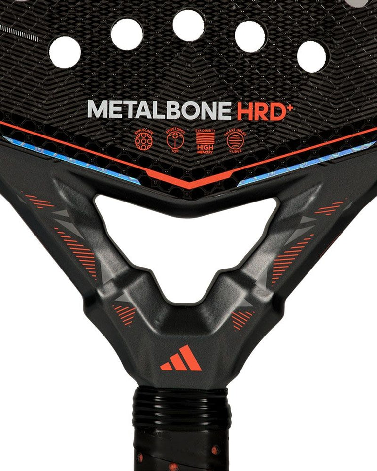 Detail van het hartstuk van de Adidas Metalbone HRD+ 2026 by Ale Galán