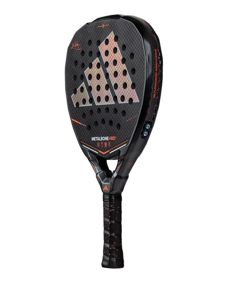 Adidas Metalbone HRD+ 2026 by Ale Galán padelracket schuin linksvoor