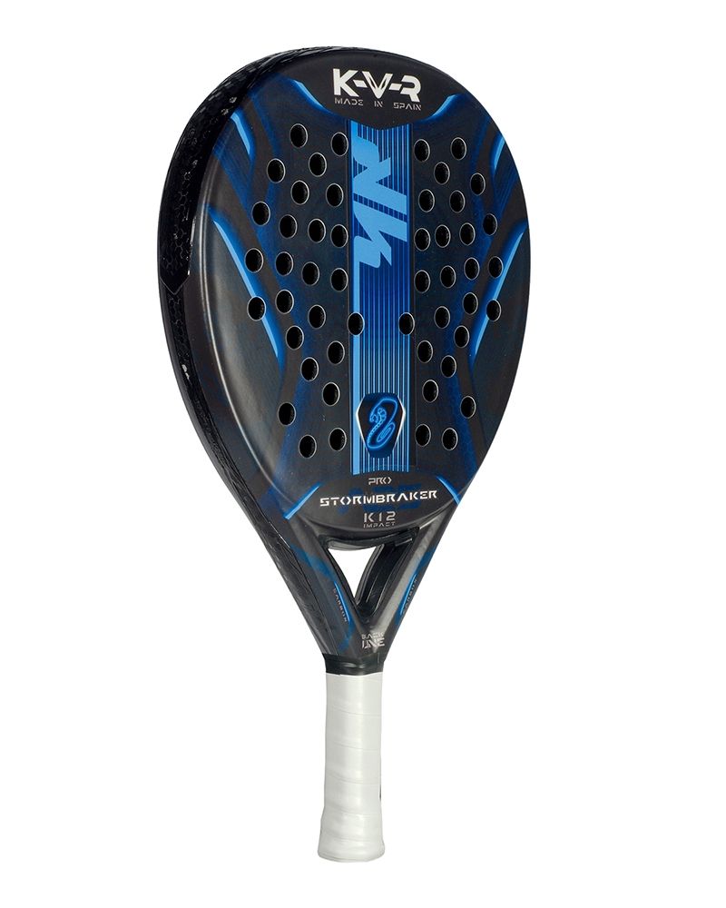Akkeron Stormbreaker