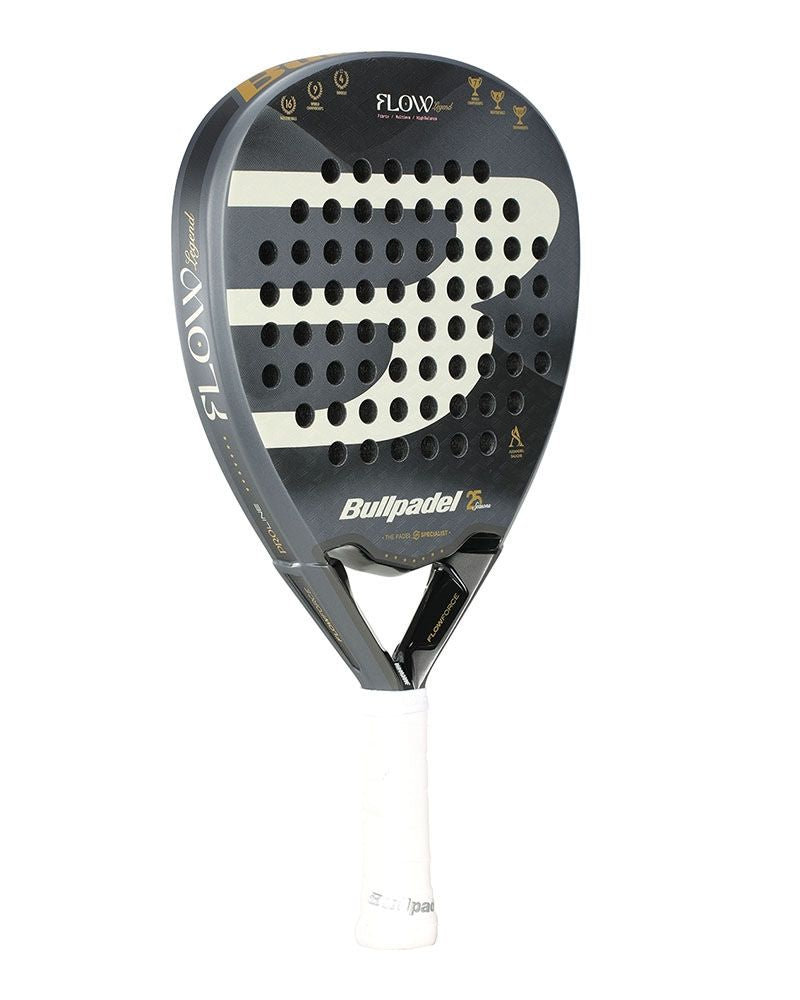 Bullpadel Flow Legend Woman 2026 schuin vooraanzicht padelracket