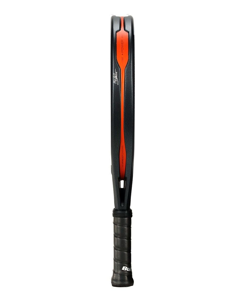 Bullpadel Hack 04 Comfort 2026 zijkant padelracket