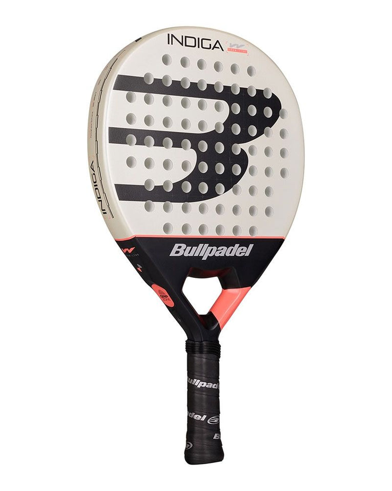Bullpadel Indiga Woman 26 schuin vooraanzicht padelracket