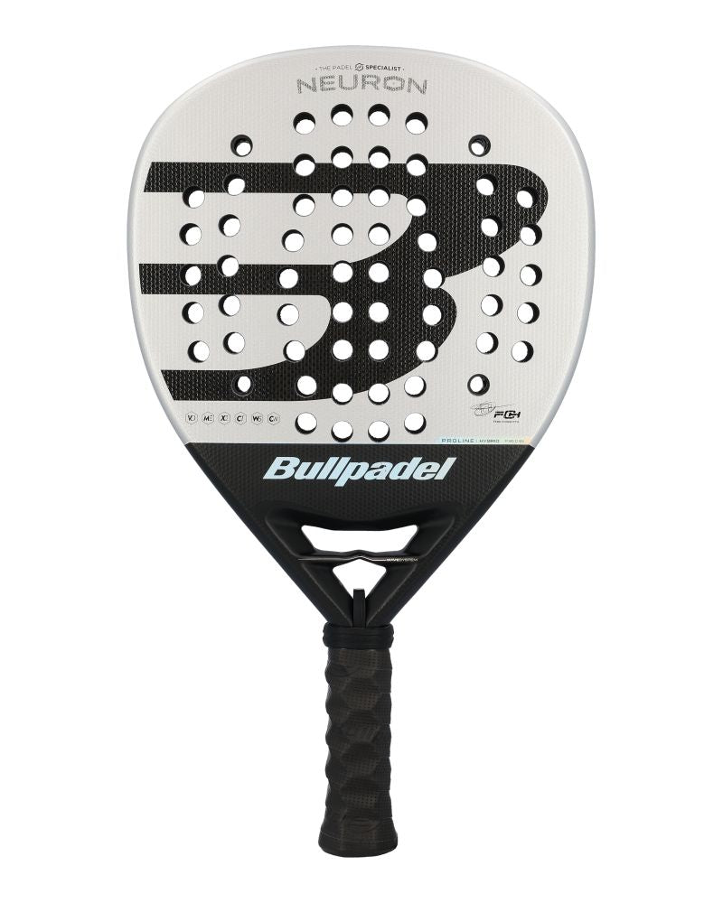 Bullpadel Neuron 25 padelracket van Fede Chingotto met hybride vorm