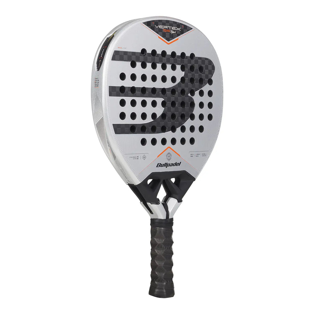 Bullpadel Vertex 05 Hybrid 27 wit padelracket schuin vooraanzicht