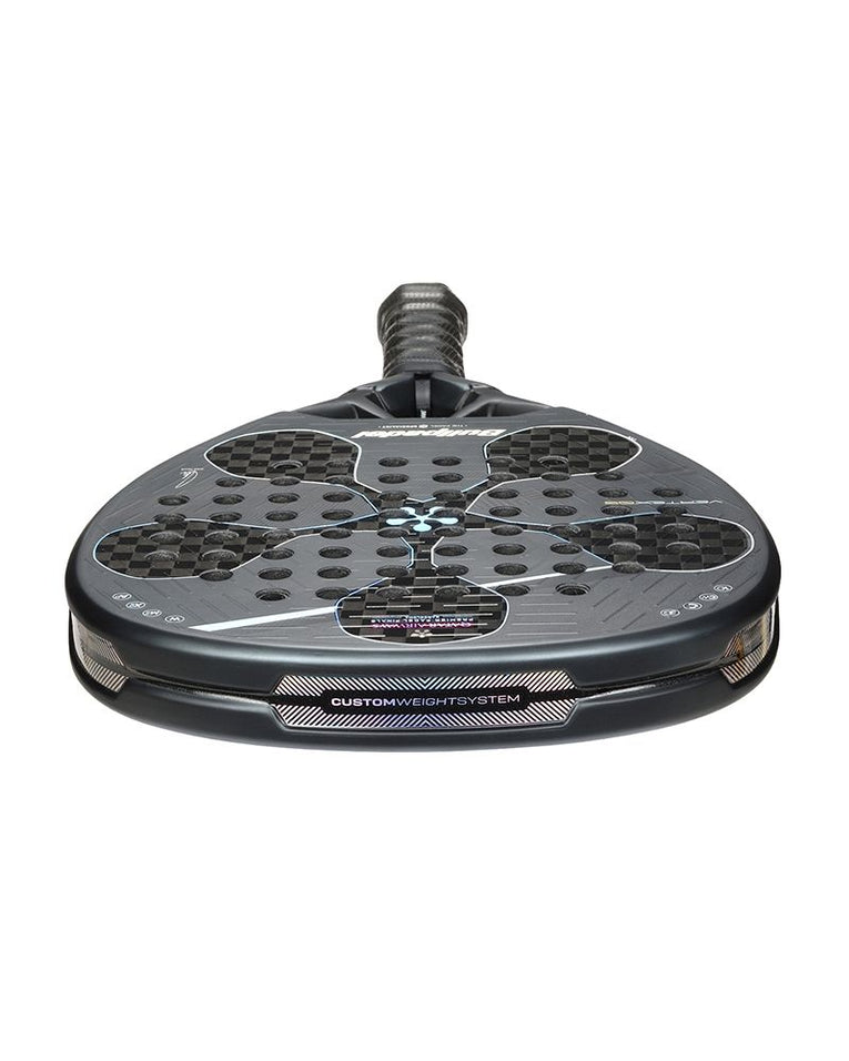 Bullpadel Vertex 05 Tour Final 25 detail van Custom Weight System en racketframe