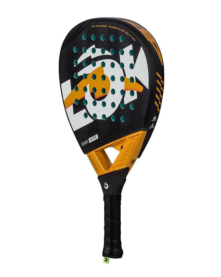 LOK Easy Hype 2024 padelracket schuin vooraanzicht met hoge balans en krachtige diamantvorm