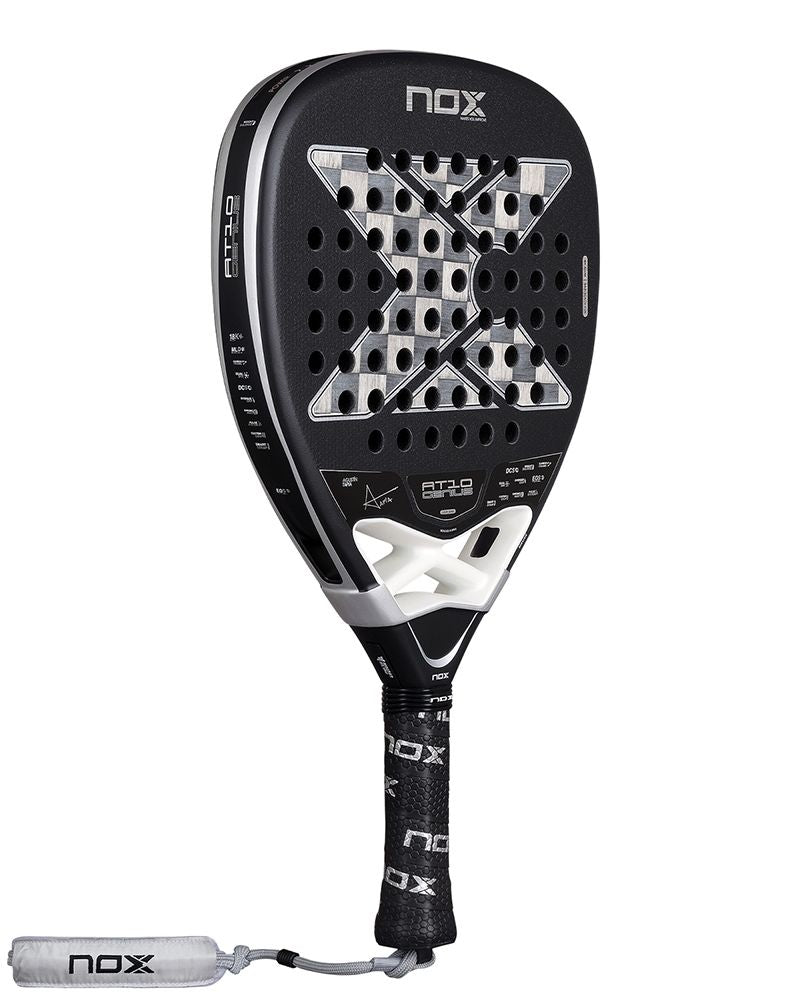 Nox AT10 Genius Attack 18K Alum 2026 schuin vooraanzicht padelracket