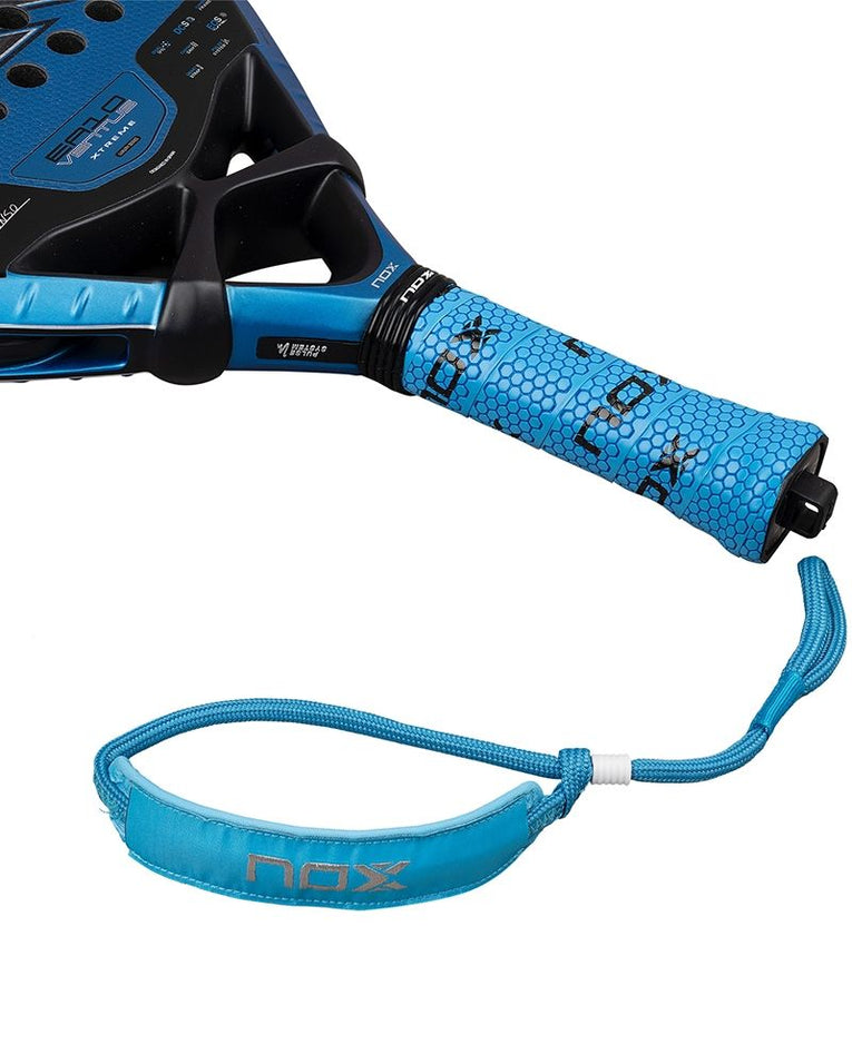 Nox EA10 Ventus Attack 12K Xtrem by Edu Alonso detail polsband en handvat