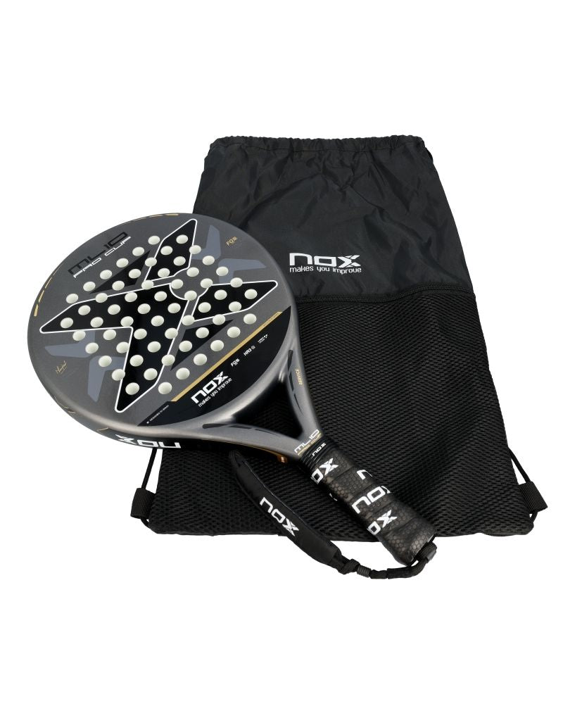 Nox ML10 Pro Cup Coorp By Miguel Lamperti met accessoires padelracket