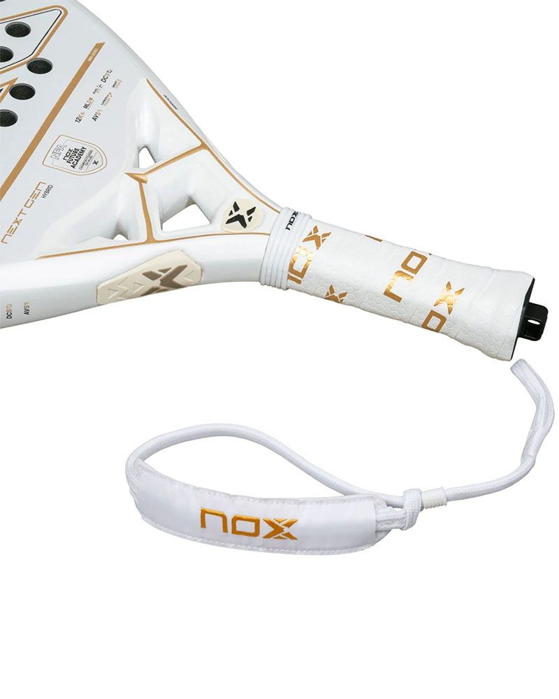 Handvat en SmartStrap van de Nox NextGen Pro Hybrid 12K NFA Series 2026