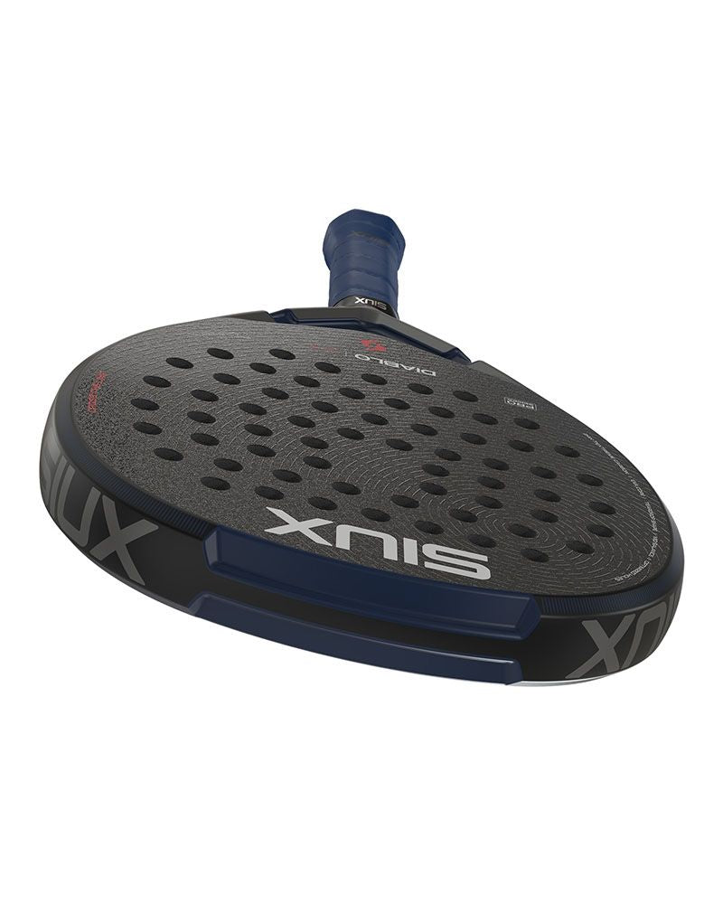 Detail van rand, racketprofiel en slagvlak van de Siux Diablo Pro 2026 Night Blue