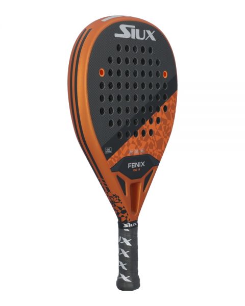 Siux Fenix IV Go padelracket schuin van rechts