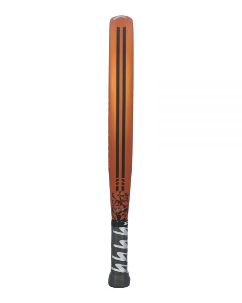 Zijaanzicht van de Siux Fenix IV Go padelracket