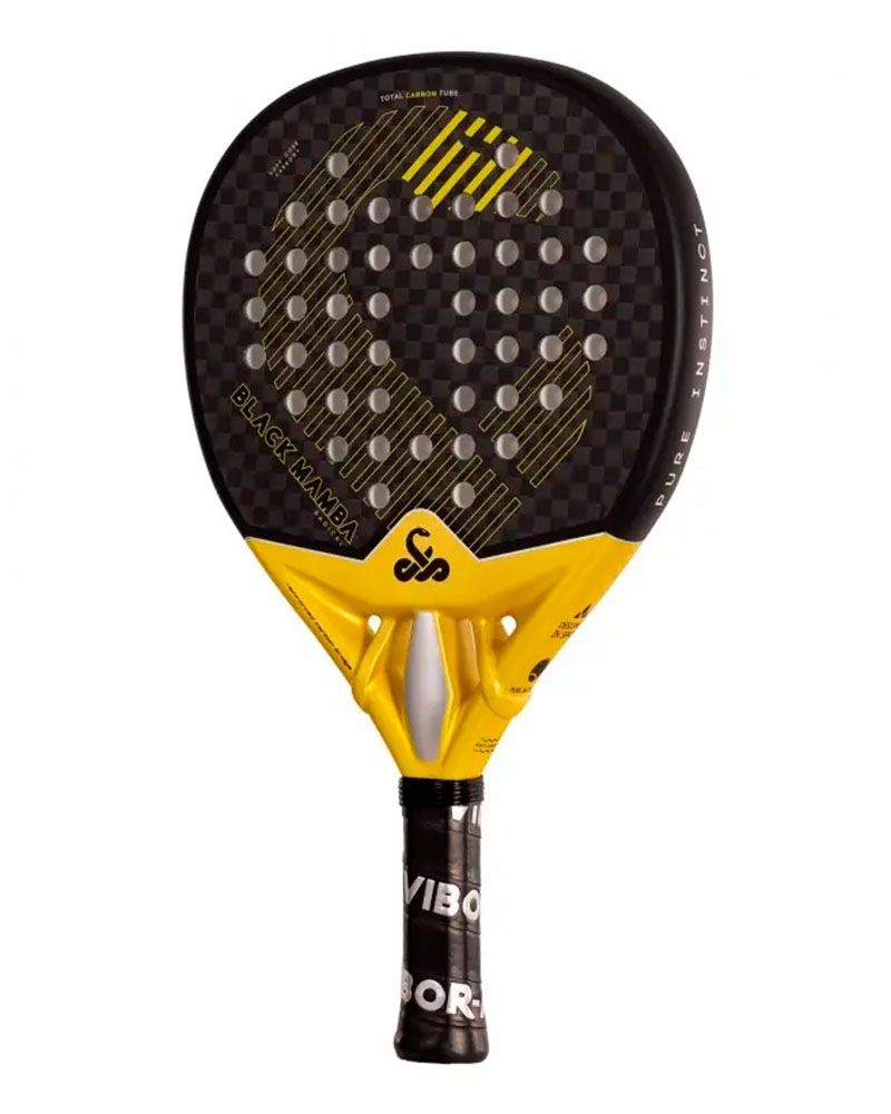 Vibor-A Black Mamba Radical 12K 2.0 2025 padelracket vanuit schuine hoek