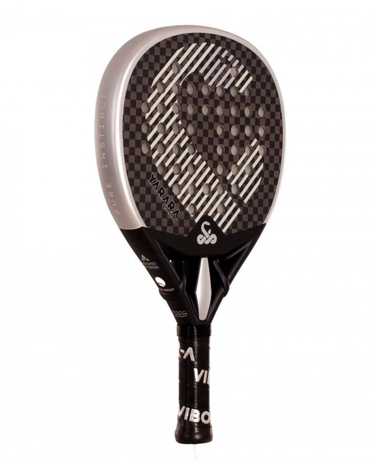 Vibor-A Yarara Radical 12K 2.0 2025 schuin vooraanzicht links padelracket