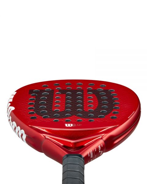 Bovenaanzicht van het Wilson Bela Pro V2.5 padelracket met hoog balanspunt