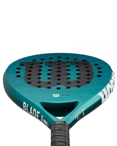 Wilson Blade Pro V3 Padel WR166911U bovenaanzicht van het racketblad met spin-oppervlak